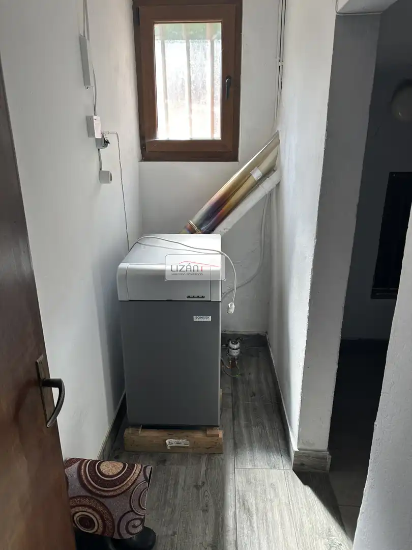 Terrassa de Casa o xalet en venda en Siero amb Calefacció i Parquet