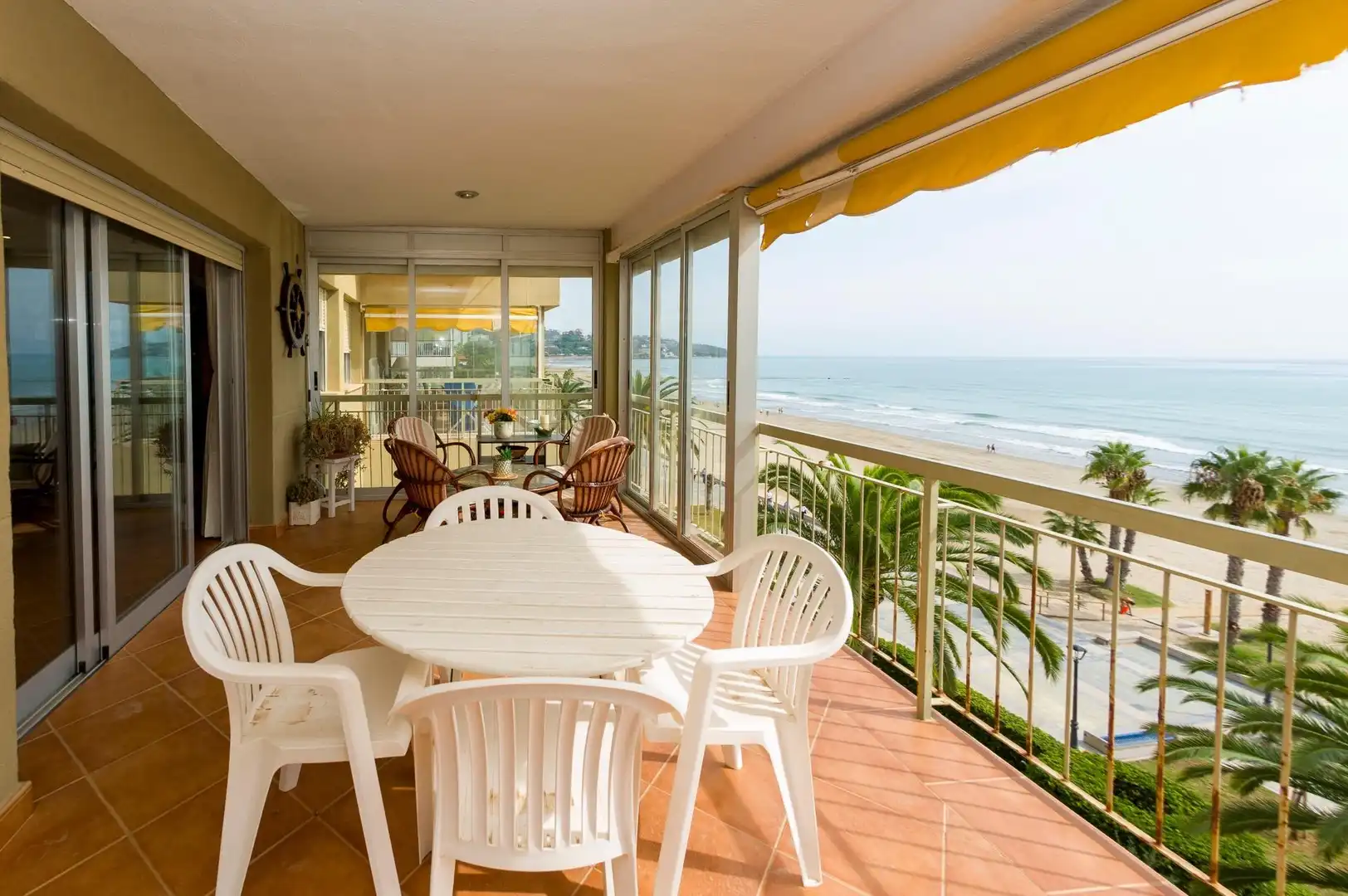Apartamento con ascensor en venta en Passeig Marítimo Bernat Artola 30, imagen 9