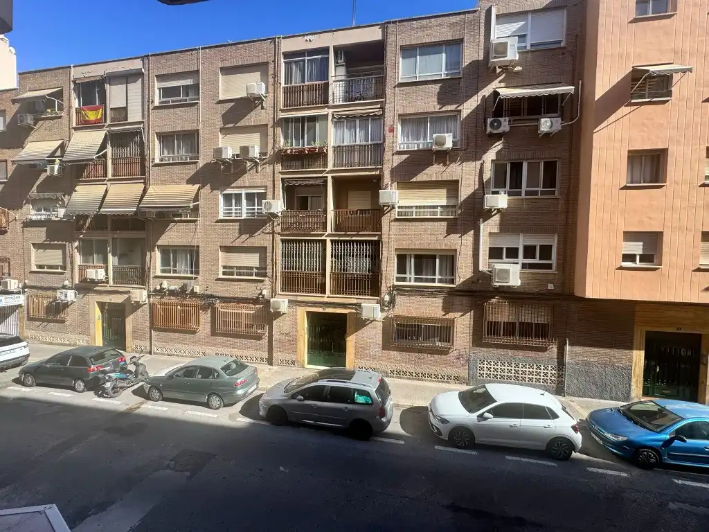 Oficina amb ascensor en venda a Calle Angelita Rodriguez Precia