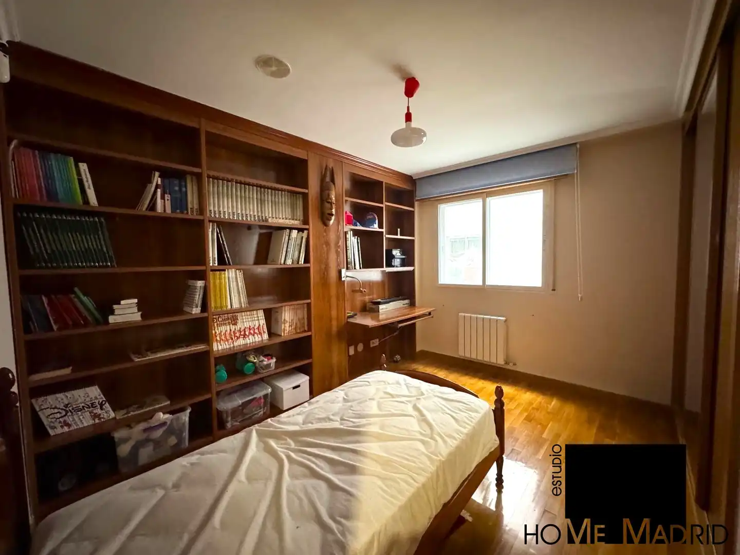 Bedroom of Flat for sale in Palencia  with Heating, Parquet flooring and Storage room
