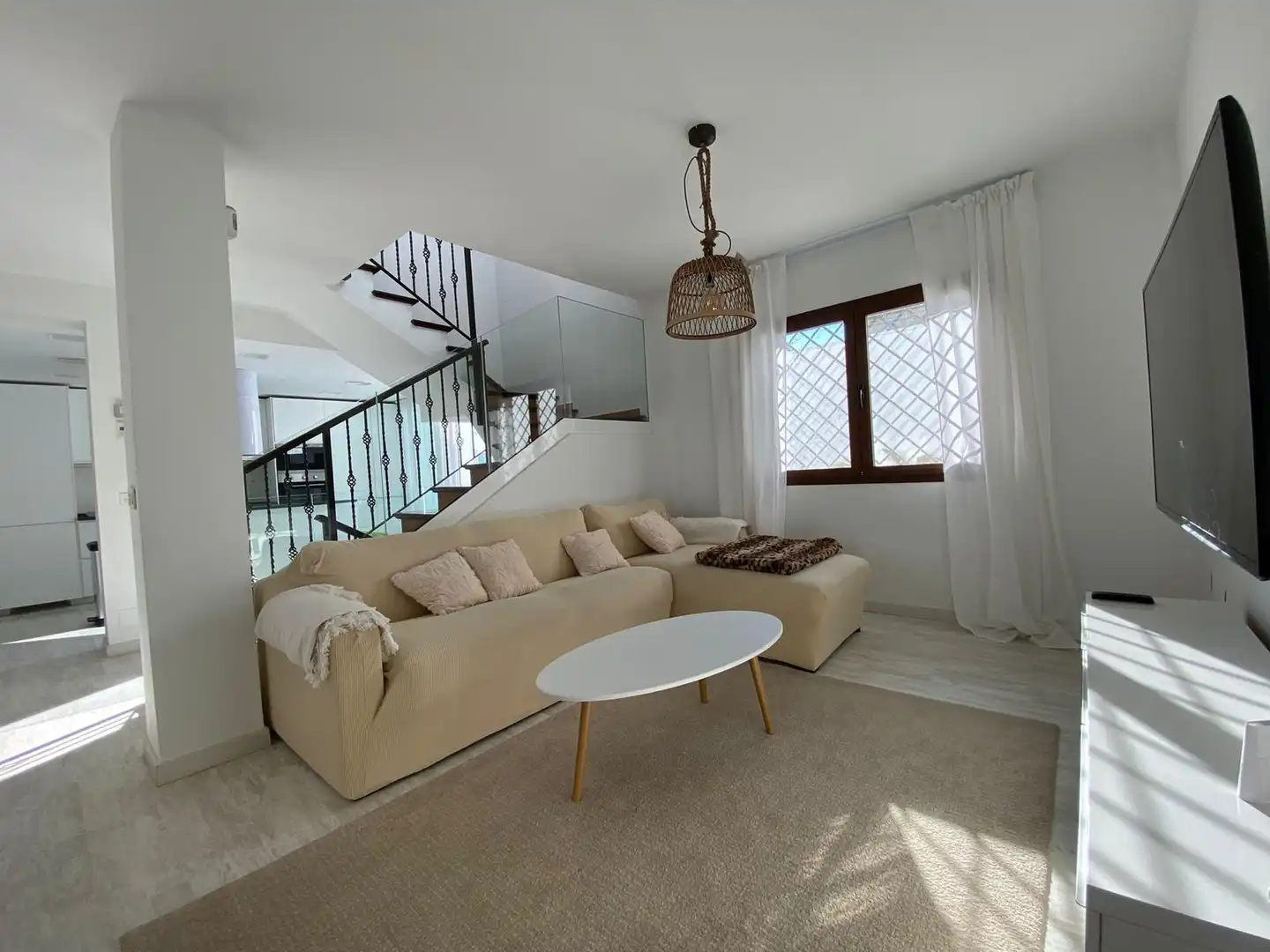 Living room of Houses for sale in Alhaurín de la Torre  with Air Conditioner, Heating and Terrace