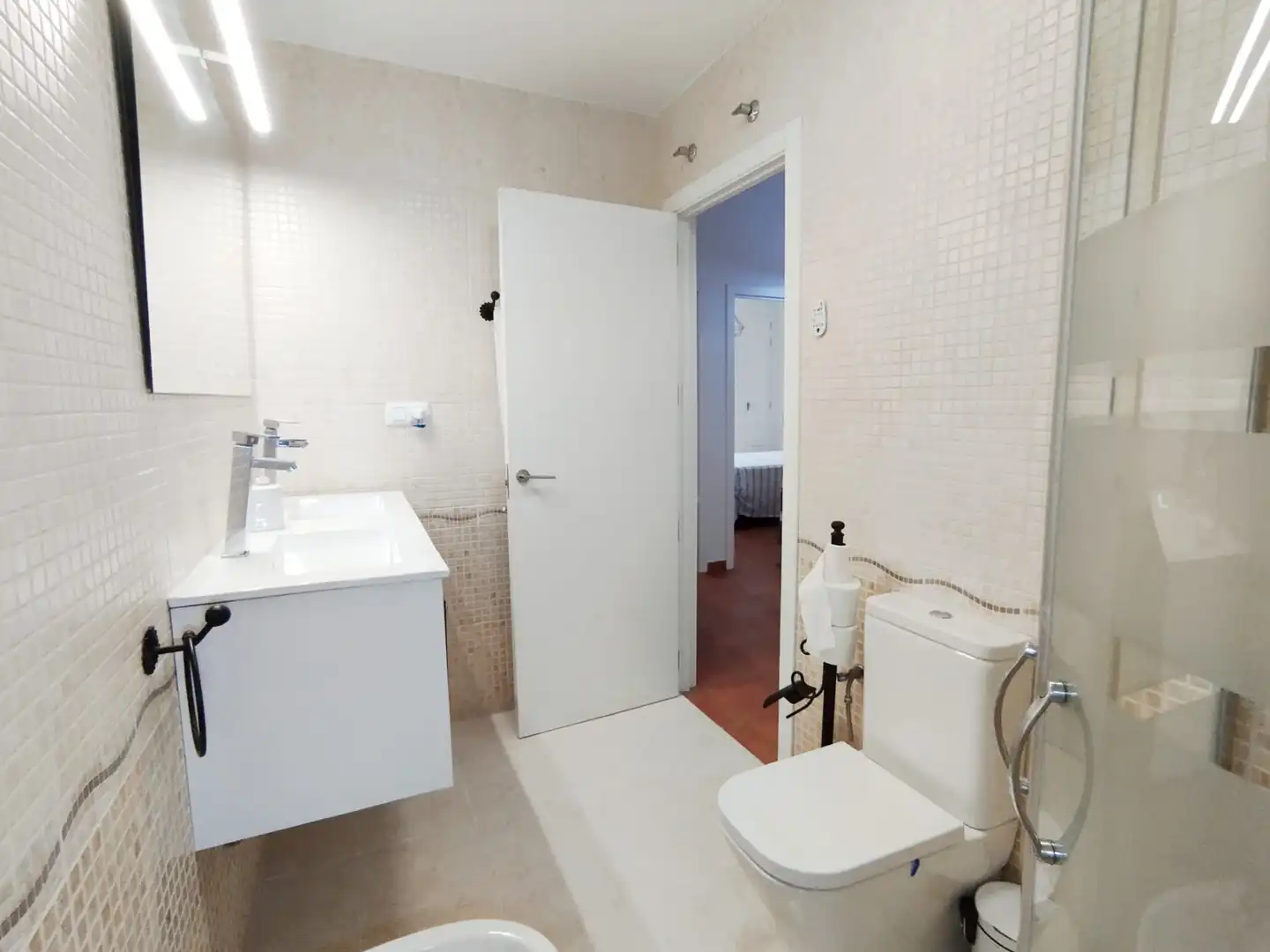 Bathroom of Flat for sale in Tomelloso  with Air Conditioner, Storage room and Furnished