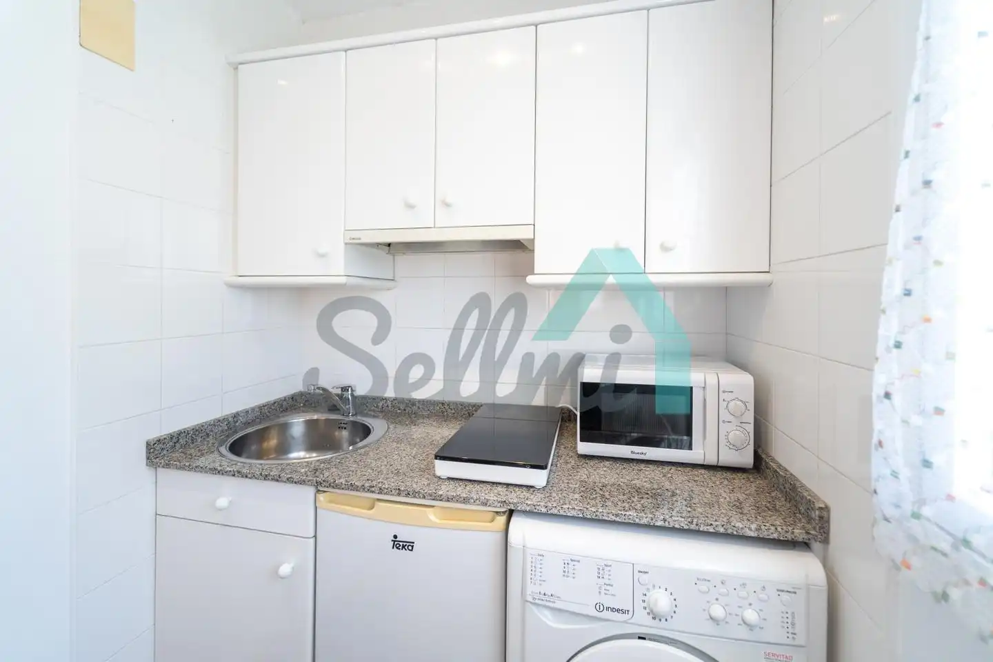 Küche von Wohnung zur Miete in Oviedo  mit Heizung, Parkett und Möbliert