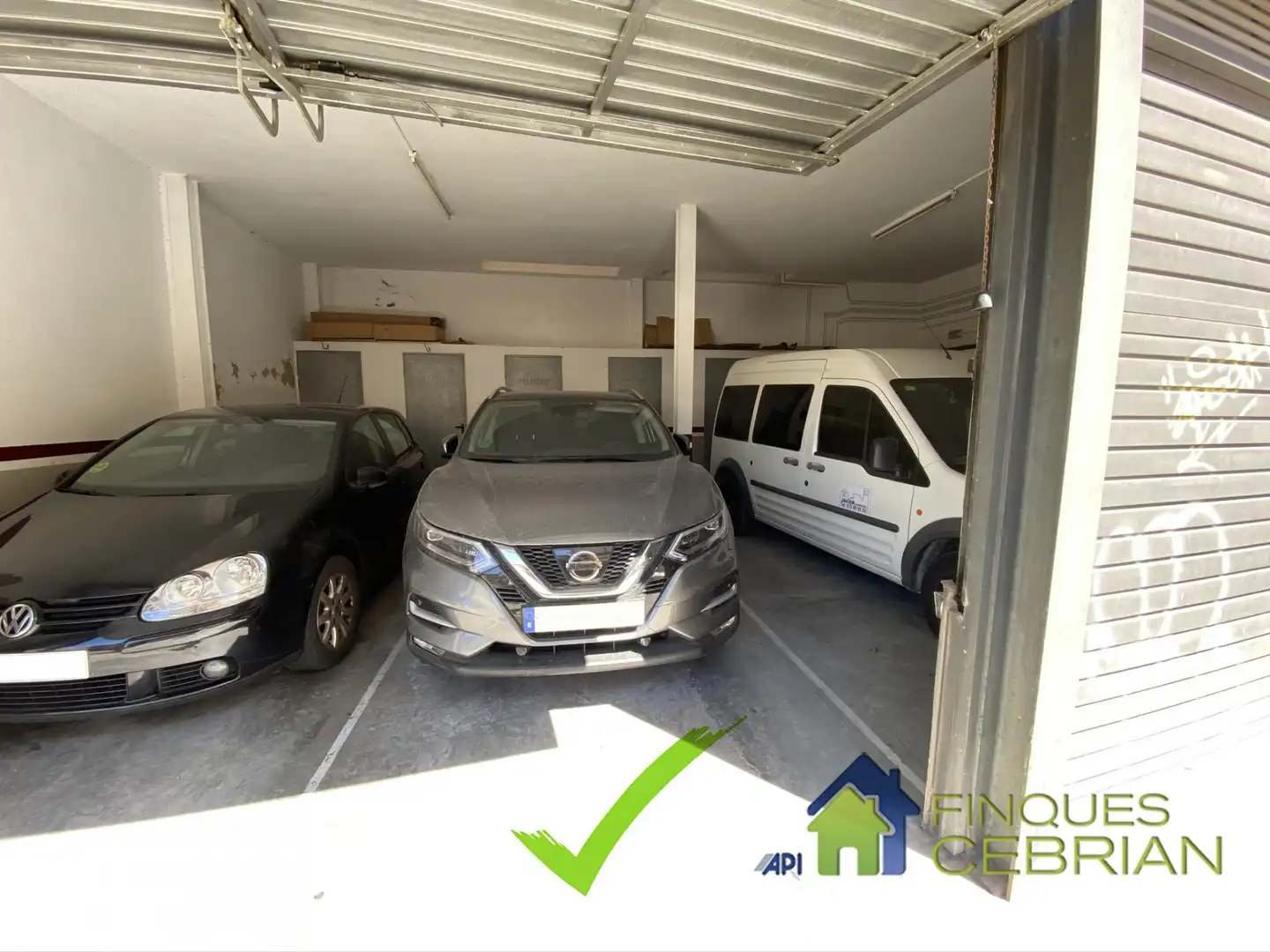 Parking of Flat for sale in Mataró  with Heating, Storage room and Oven