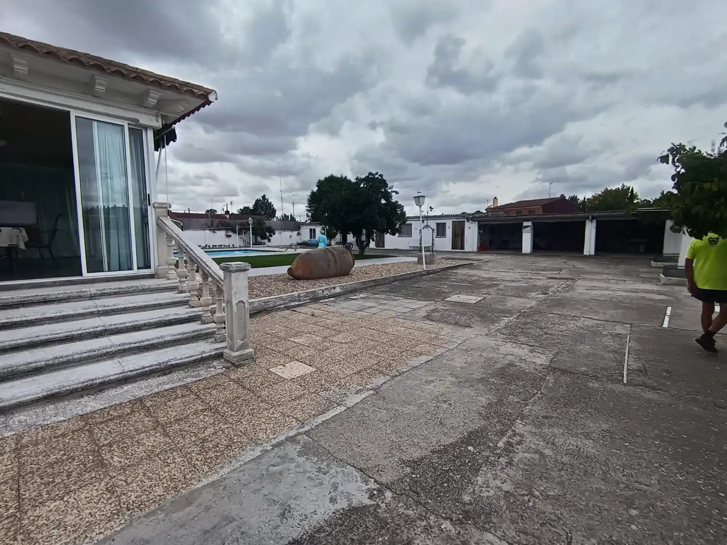 Chalet con piscina en venta en Viana de Cega, imagen 4