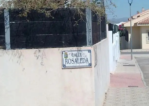 Reihenhaus zum Verkauf in Calle Rosaleda, imagen 2