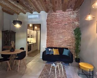 Sala d'estar de Estudi per a compartir en  Barcelona Capital amb Aire condicionat i Terrassa