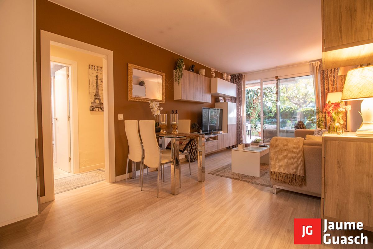 Sala d'estar de Planta baixa en venda en Altafulla amb Calefacció, Jardí privat i Parquet