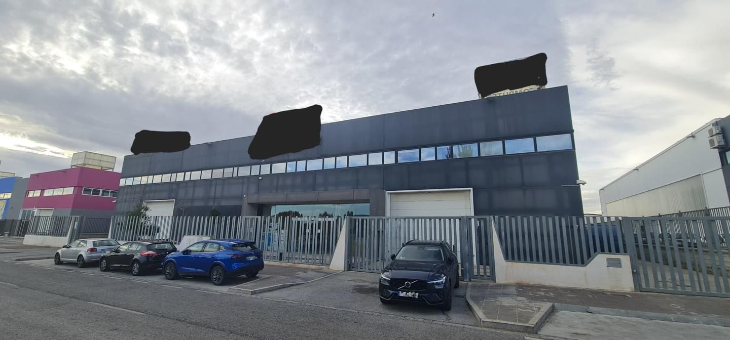 Exterior view of Industrial buildings for sale in  Granada Capital