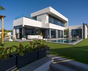 Vista exterior de Casa o xalet en venda en Las Palmas de Gran Canaria amb Aire condicionat, Calefacció i Jardí privat