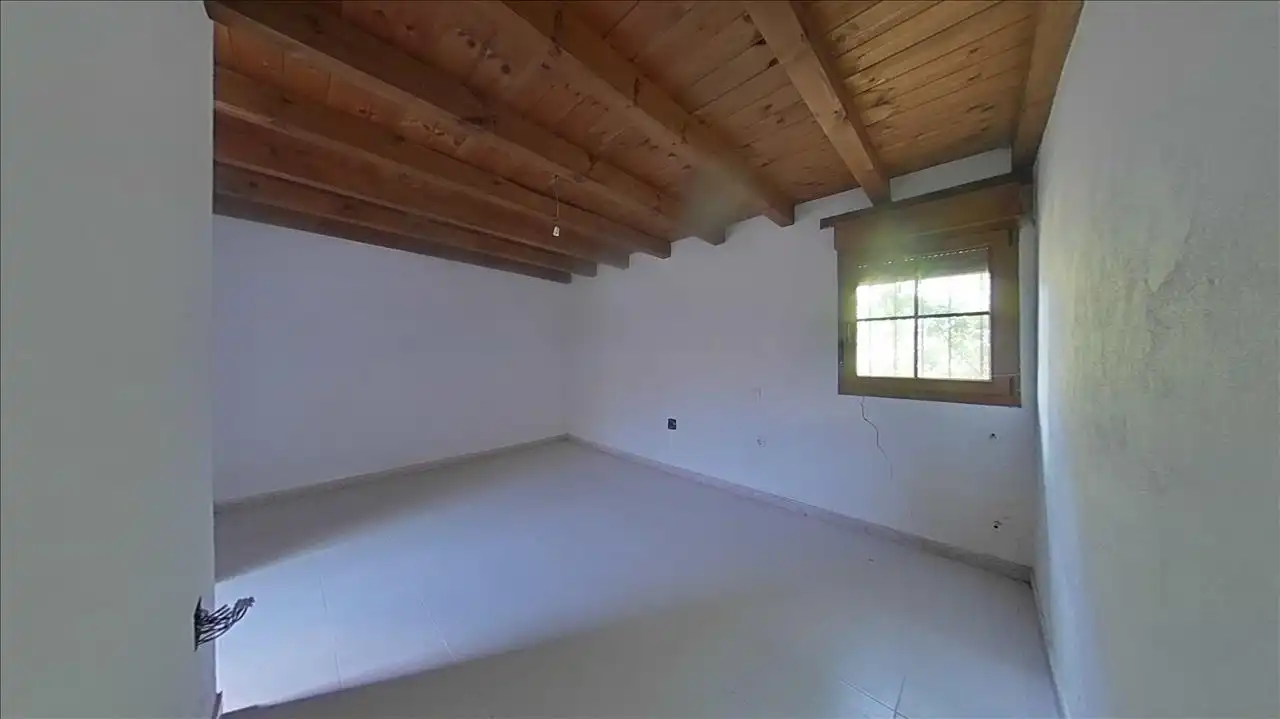 Casa o chalet en venta en Salinas de Pisuerga con Jardín privado, Parquet y Trastero