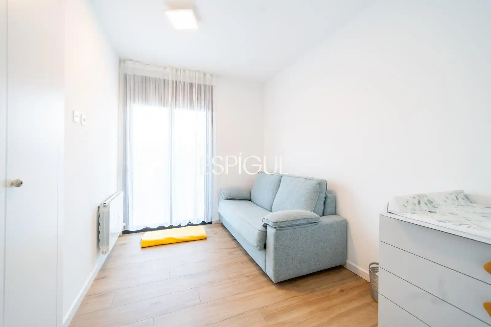 Bedroom of Flat for sale in Vilablareix  with Air Conditioner, Heating and Terrace