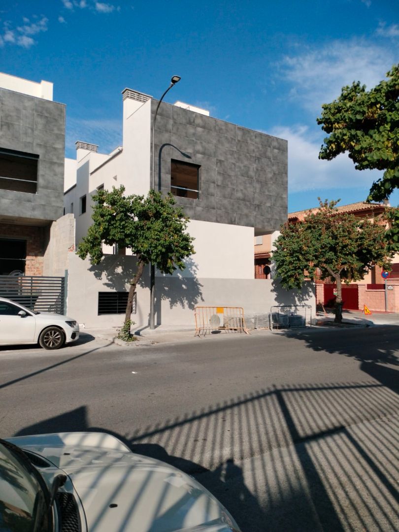 Vista exterior de Casa o xalet en venda en Maracena amb Aire condicionat, Calefacció i Terrassa