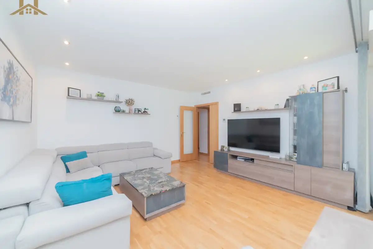 Sala de estar de Piso en venta en Arroyomolinos (Madrid) con Calefacción, Jardín privado y Terraza