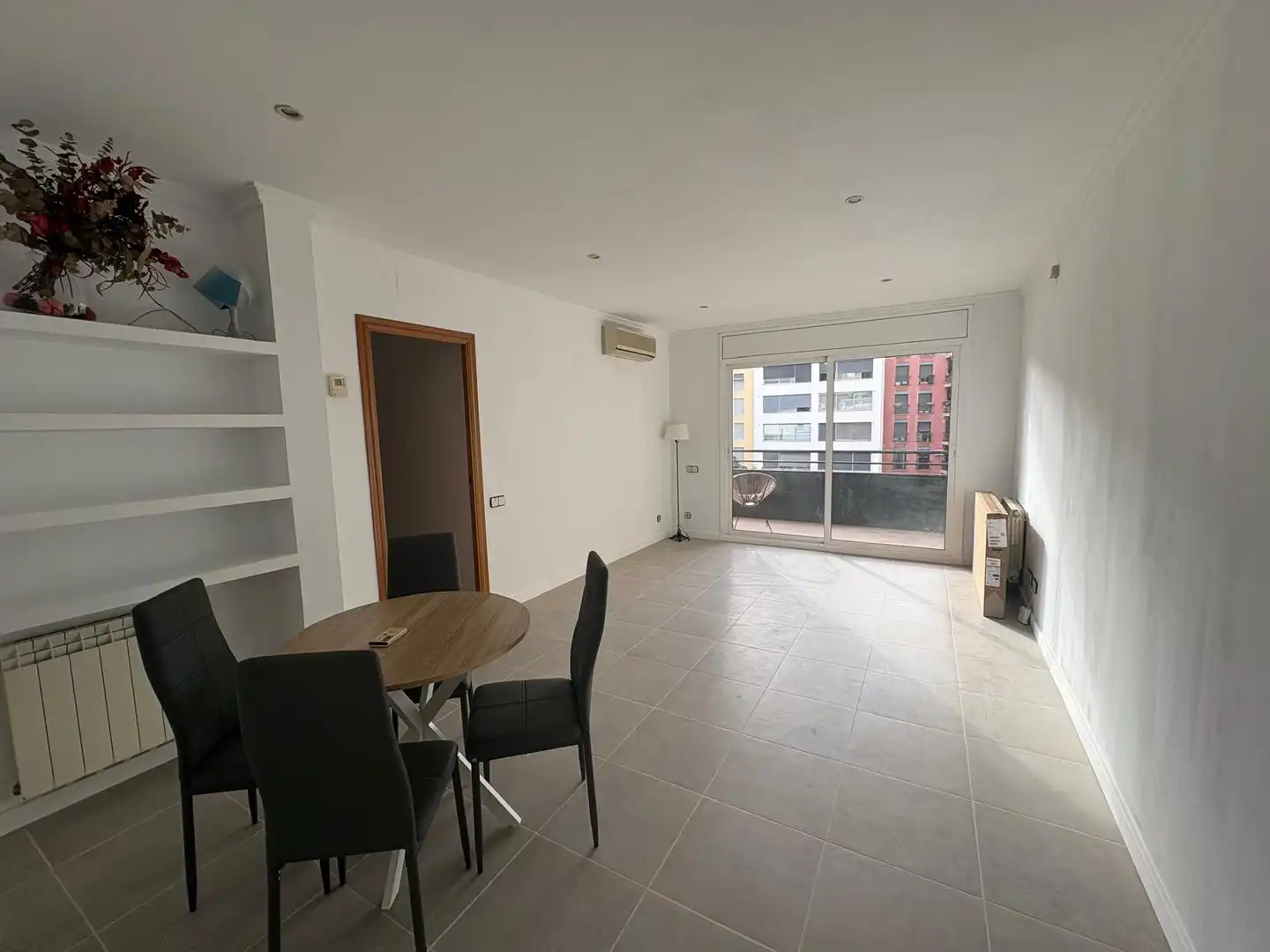 Exterior view of Flat for rent in Barcelona  with Balcony