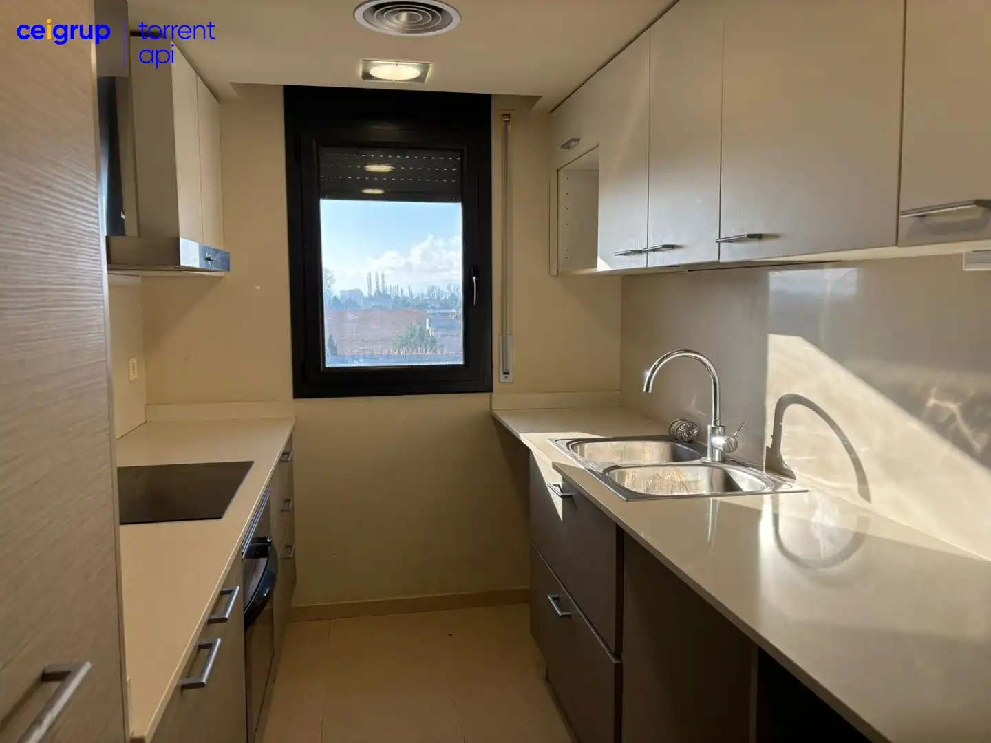 Cocina de Dúplex en venta en Torroella de Montgrí con Aire acondicionado, Terraza y Piscina