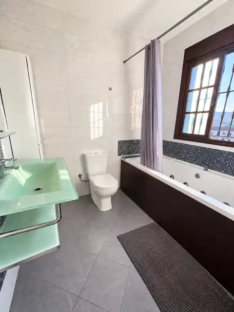 Maison avec terrasse à vendre à Casco Antiguo, imagen 11