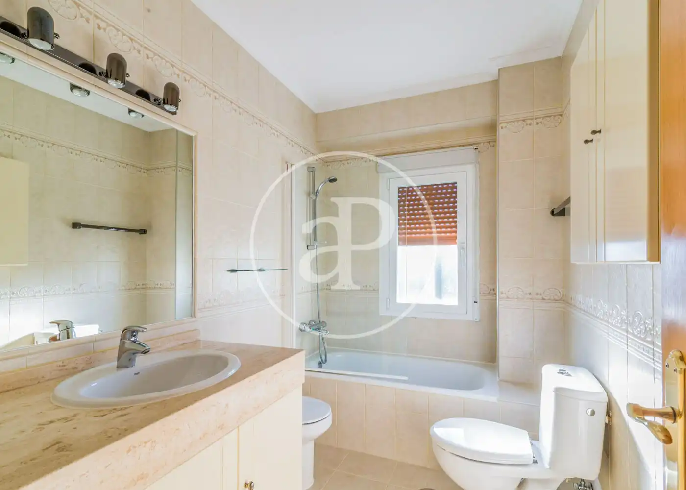 Flat for rent in Madrid, Madrid