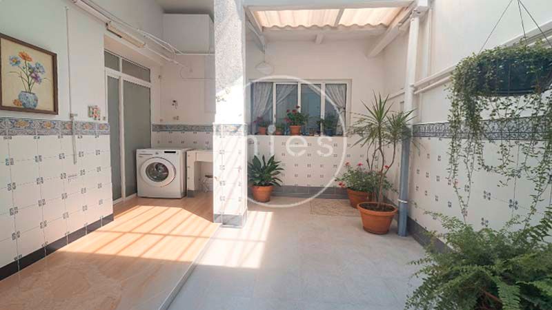 Terraza de Casa adosada en venta en Torrent con Terraza y Amueblado