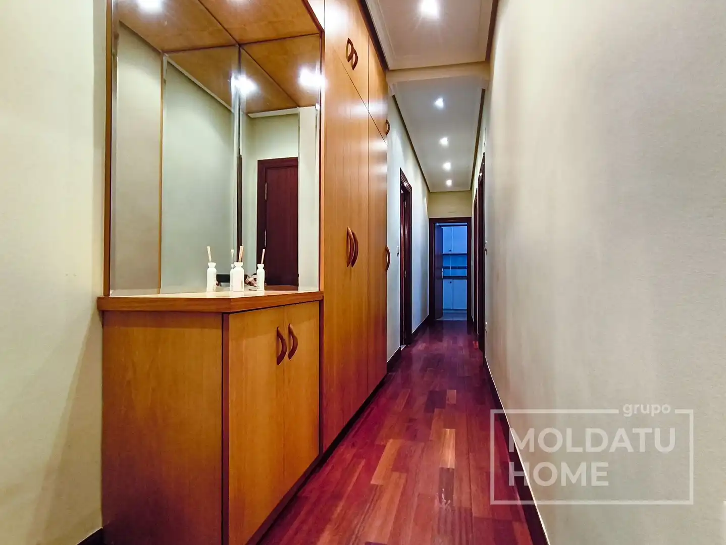 Piso en venta en Ibaiondo, imagen 5