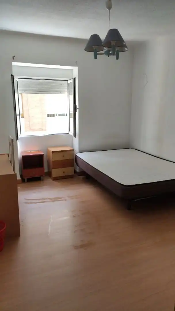 Habitación de Piso para compartir en San Vicente del Raspeig / Sant Vicent del Raspeig con Parquet, Amueblado y Lavadora