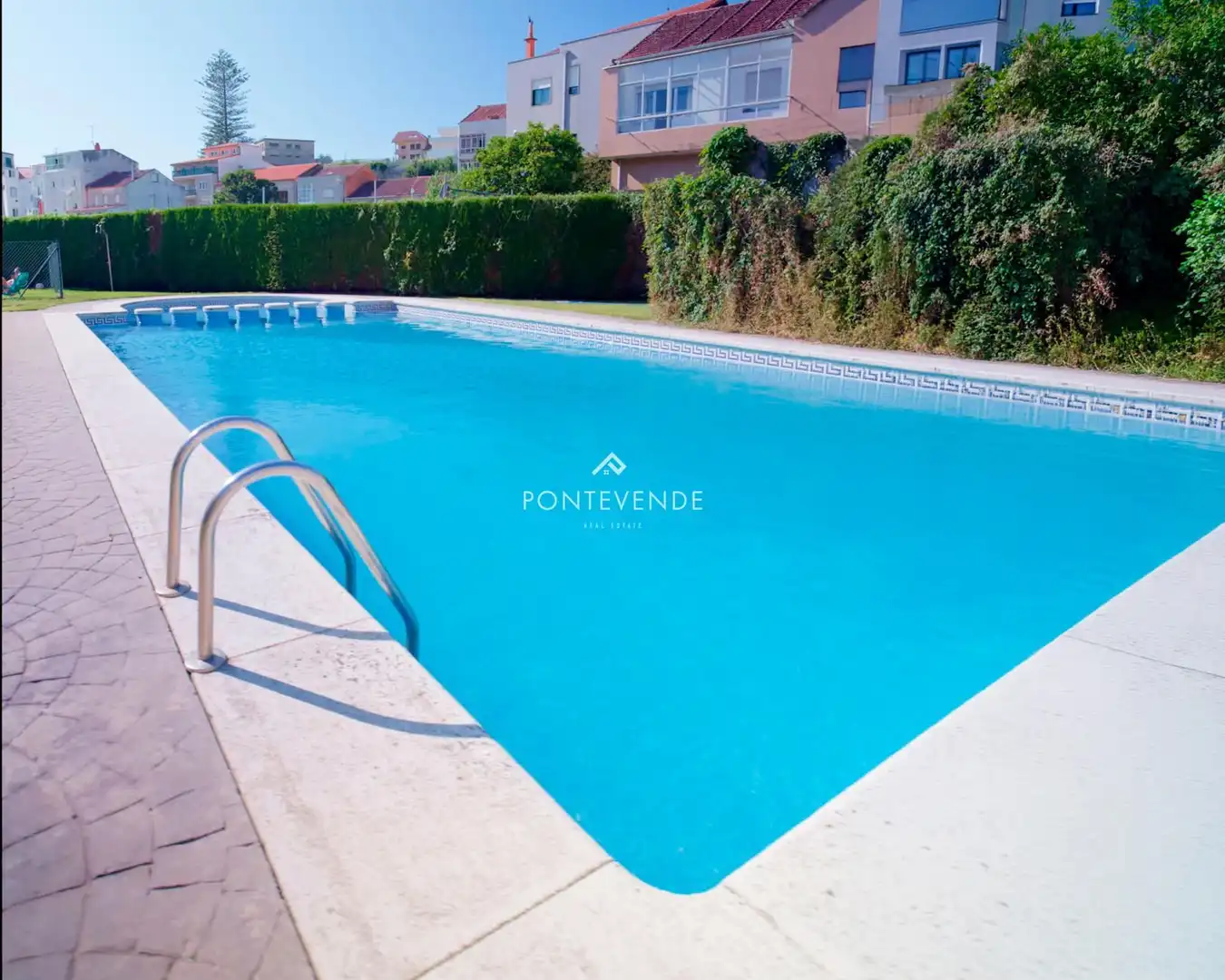 Piscina de Piso en venta en Vilagarcía de Arousa con Calefacción, Terraza y Piscina