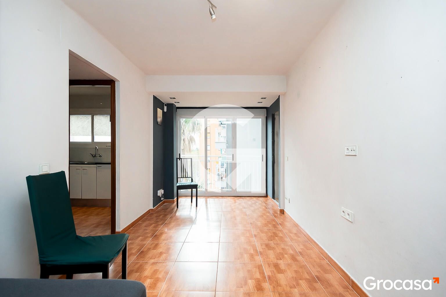 Piso en venta en L'Hospitalet de Llobregat con Aire acondicionado, Calefacción y Horno