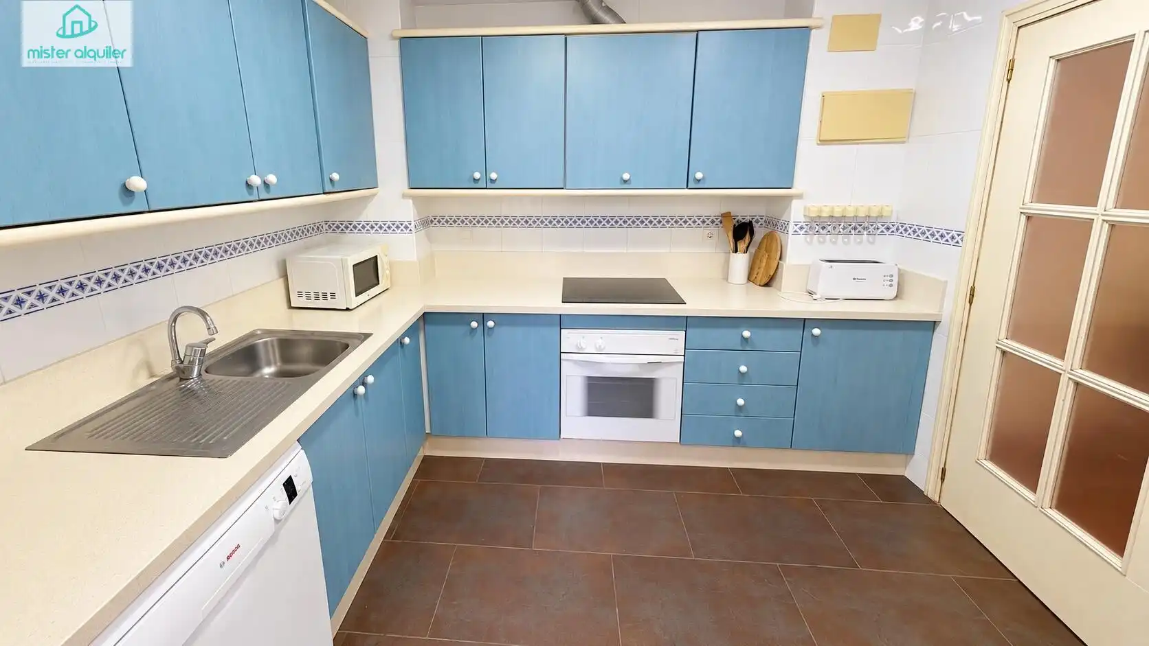 Cuina de Apartament de lloguer en Playa Muchavista