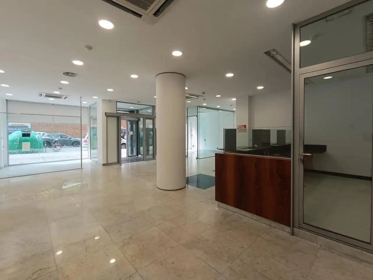 Business premises to rent in Moncada Kalea (CIIDADELA SN), imagen 4