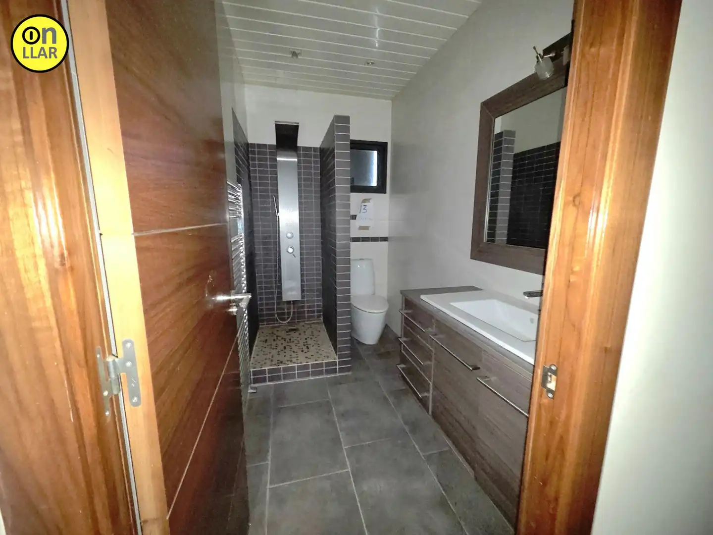 Bathroom of Houses for sale in Navarcles  with Community pool