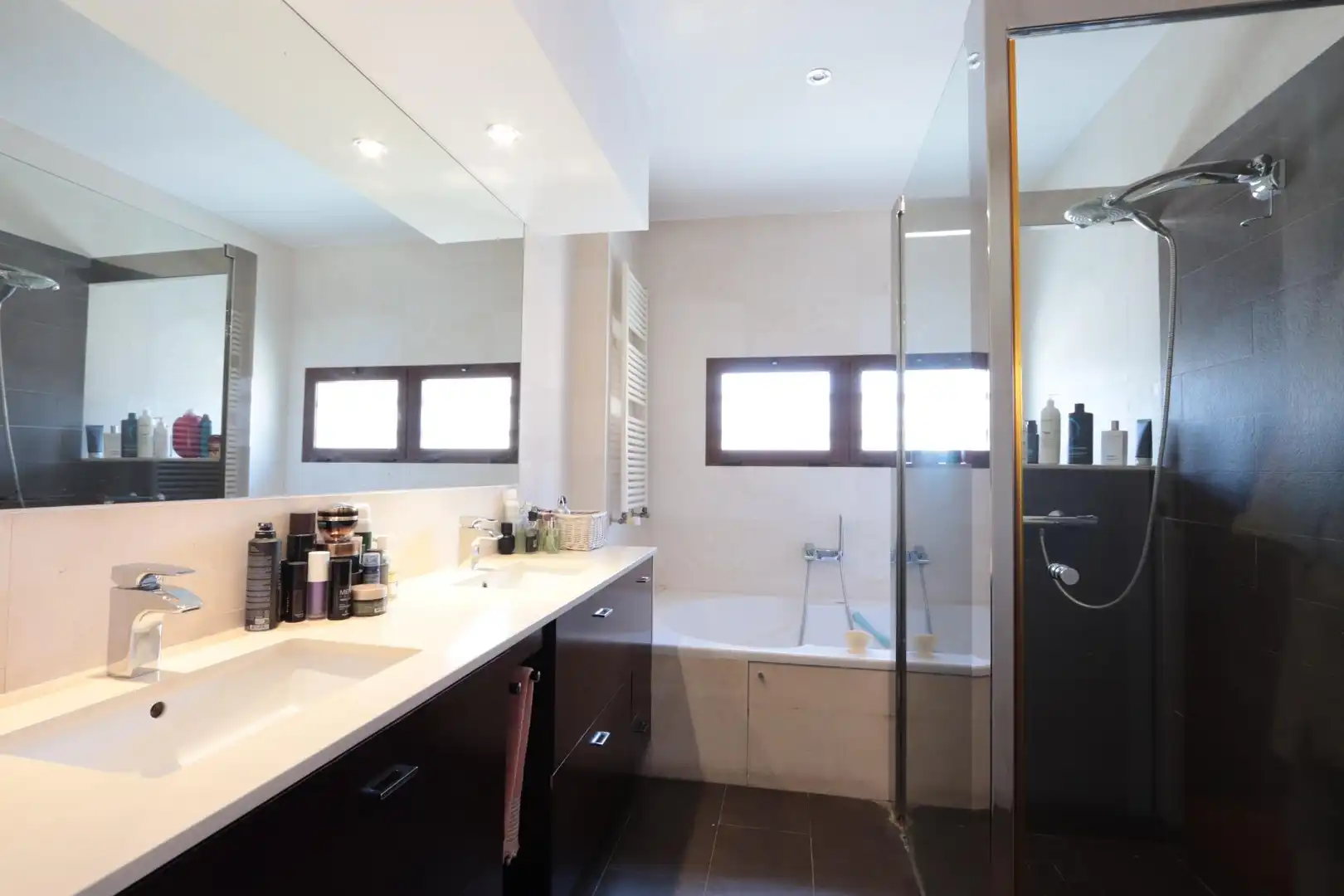 Bathroom of Detached homes for sale in Cartagena  with Air Conditioner, Heating and Terrace