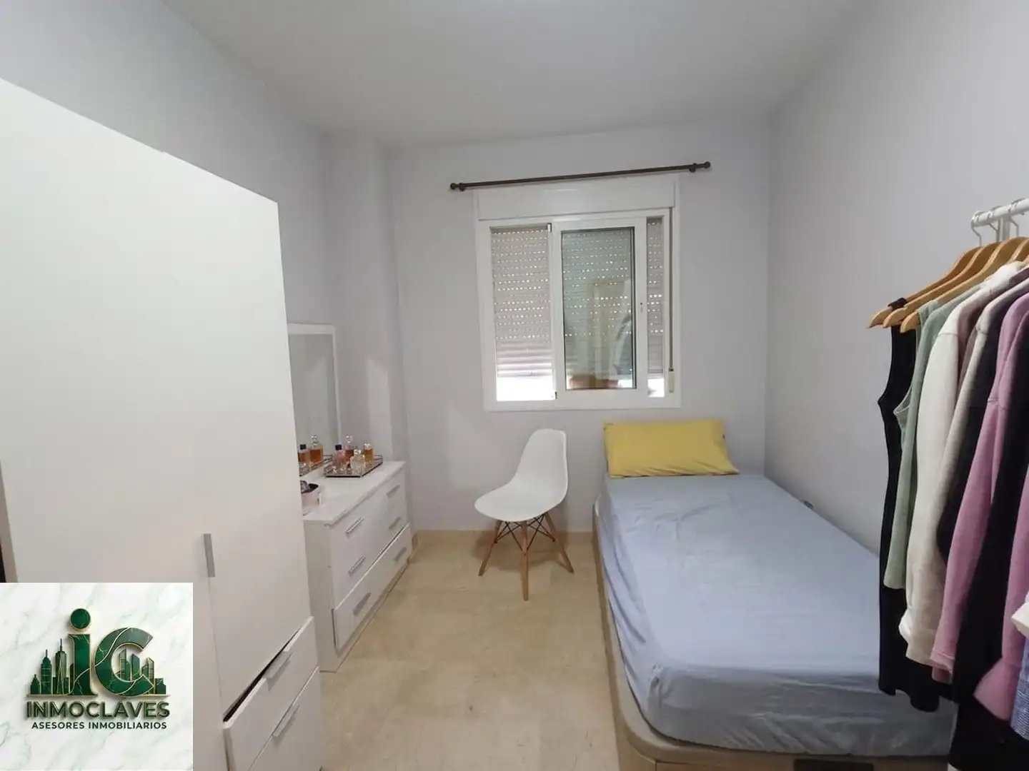 Schlafzimmer von Wohnung zum Verkauf in Algeciras mit Terrasse, Schwimmbad und Möbliert