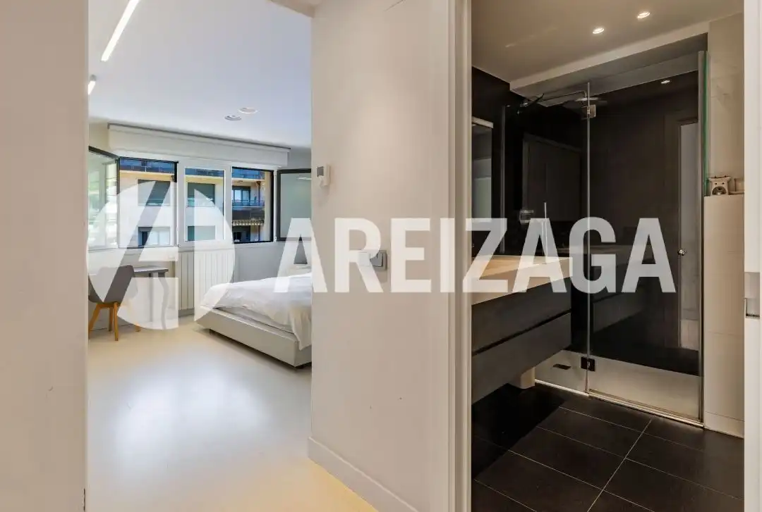 Schlafzimmer von Wohnung zum Verkauf in Donostia - San Sebastián  mit Heizung, Terrasse und Balkon