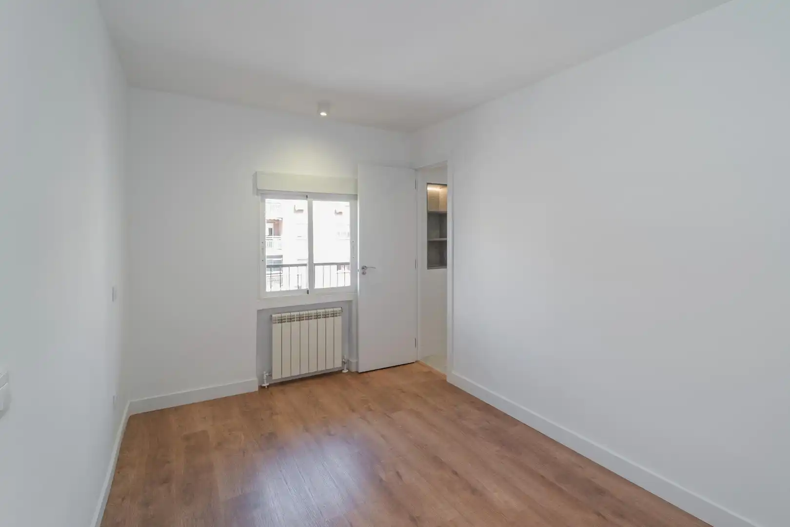 Habitación de Piso en venta en Móstoles con Calefacción, Terraza y Balcón
