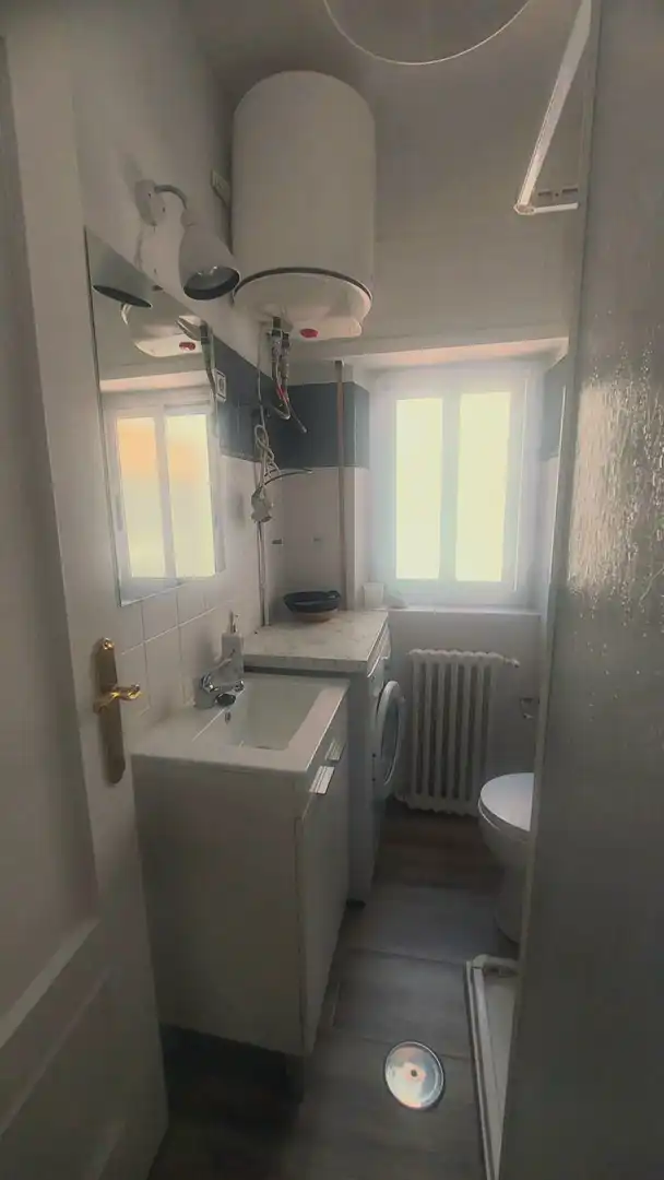 Baño de Apartamento de alquiler en Jaén con Calefacción y Amueblado