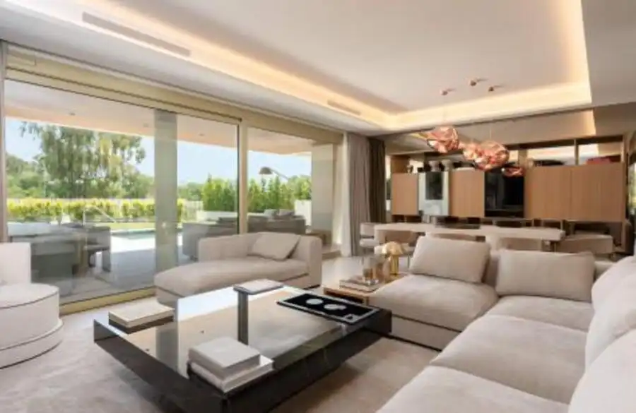 Ground floor for rent in Las Lomas de Río Verde