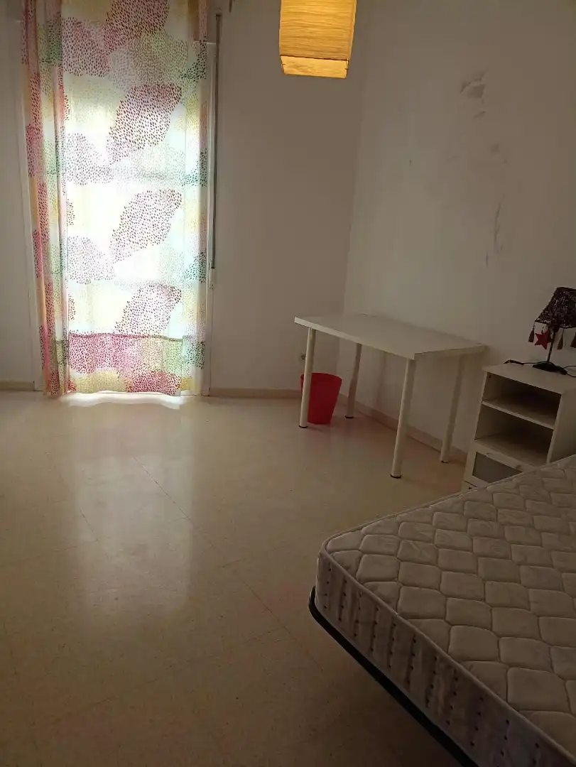 Dormitori de Casa o xalet en venda en Guadalcázar amb Aire condicionat, Calefacció i Moblat