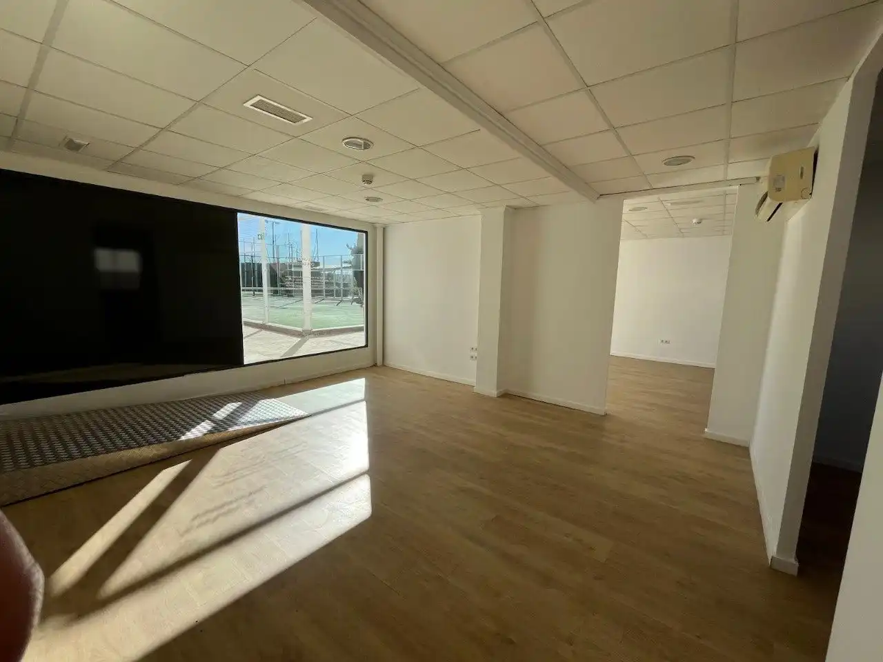 Local comercial en alquiler en Fuente del Jarro, imagen 3