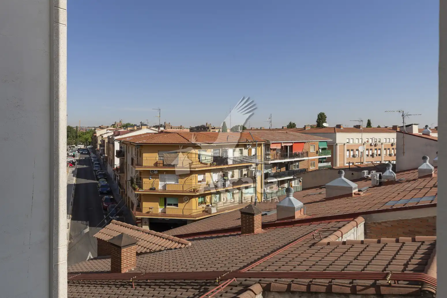 Vista exterior de Pis en venda en Azuqueca de Henares amb Aire condicionat, Calefacció i Terrassa