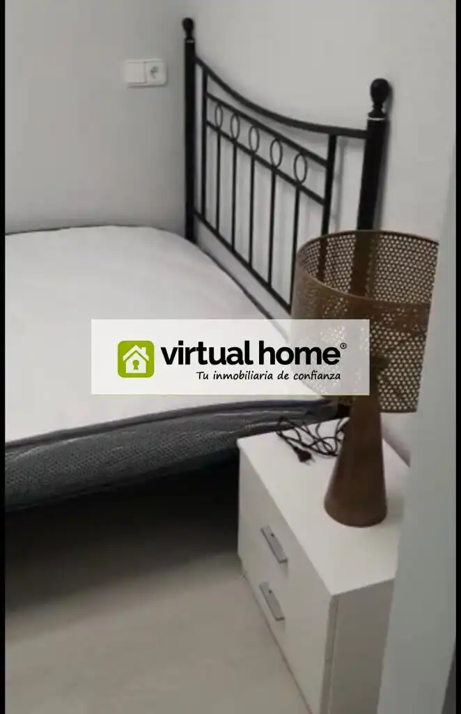 Habitación de Apartamento en venta en Benidorm con Aire acondicionado, Jardín privado y Amueblado