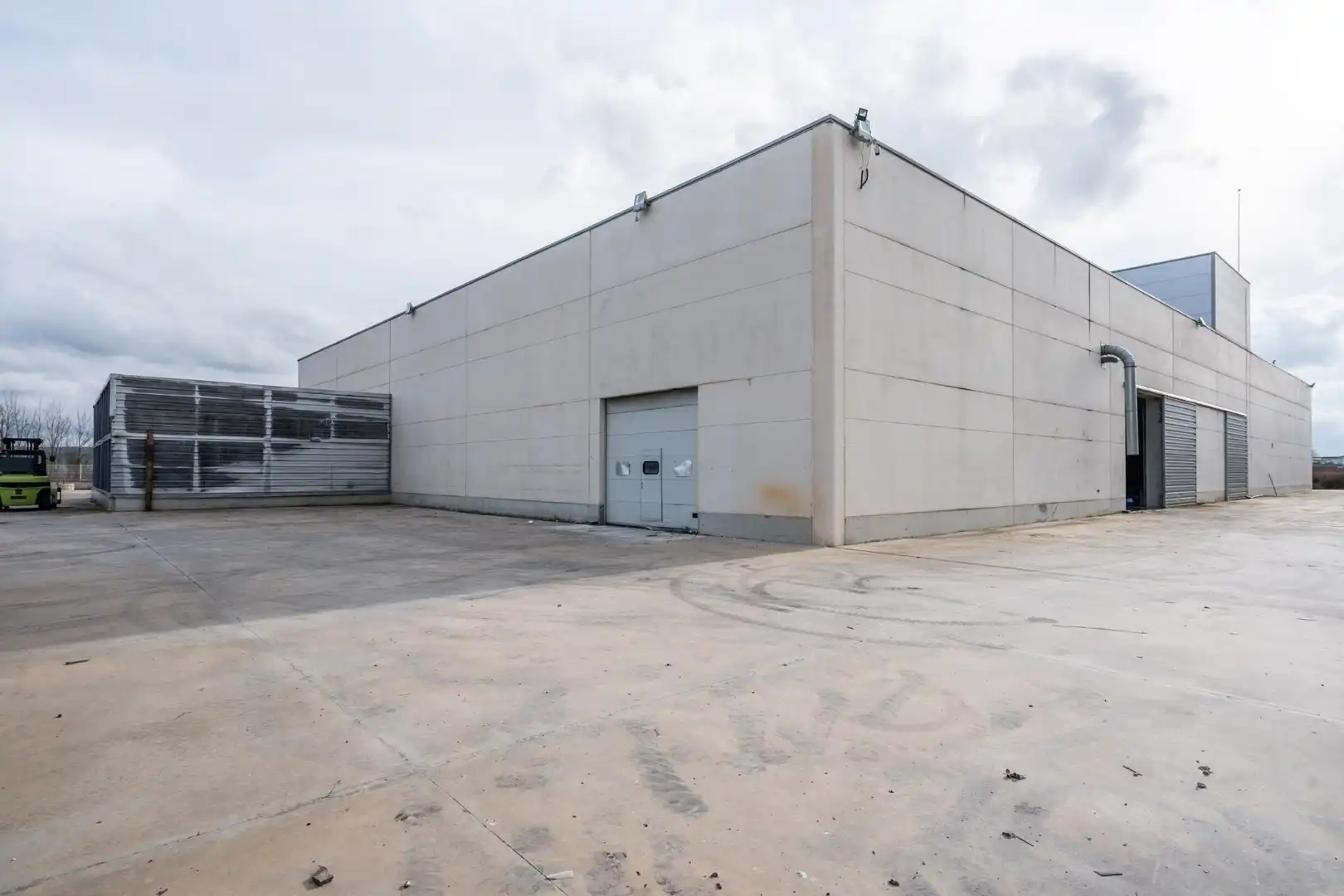 Vista exterior de Nave industrial en venta en Añover de Tajo