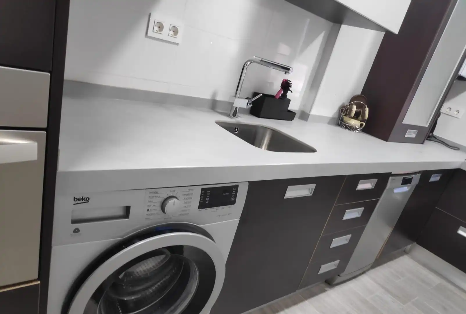 Küche von Wohnung zum Verkauf in Granada mit Heizung, Terrasse und Möbliert