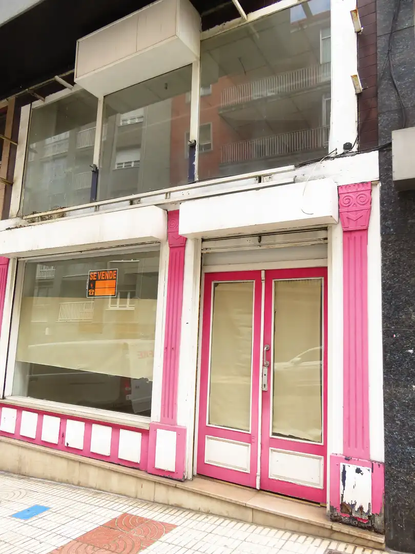 Business premises to rent in Avenida Fernández Balsera