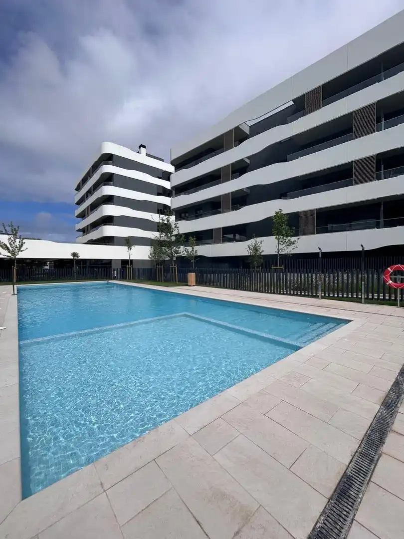 Piscina de Àtic de lloguer en Sant Pere de Ribes amb Aire condicionat, Calefacció i Terrassa
