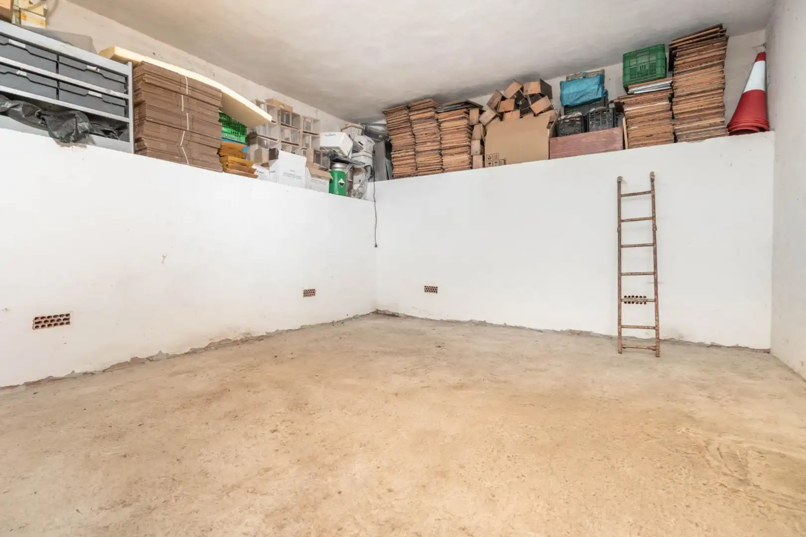Casa o xalet en venda en Oviedo  amb Jardí privat, Terrassa i Balcó