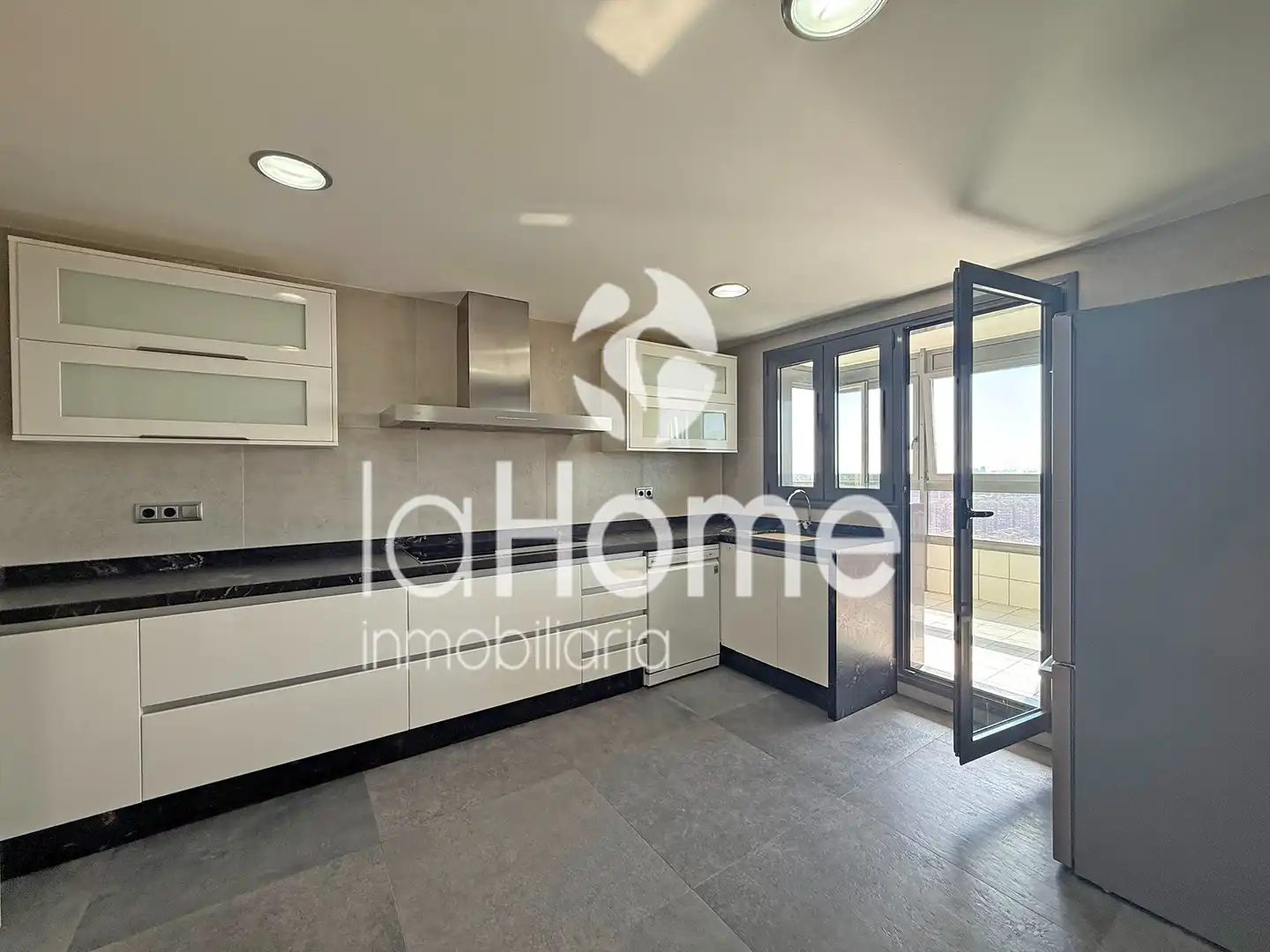 Piso de alquiler en Valencia con Aire acondicionado, Calefacción y Terraza