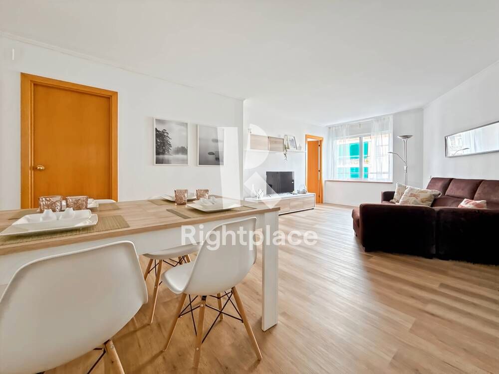 Vista exterior de Piso de alquiler en  Barcelona Capital con Aire acondicionado, Calefacción y Amueblado