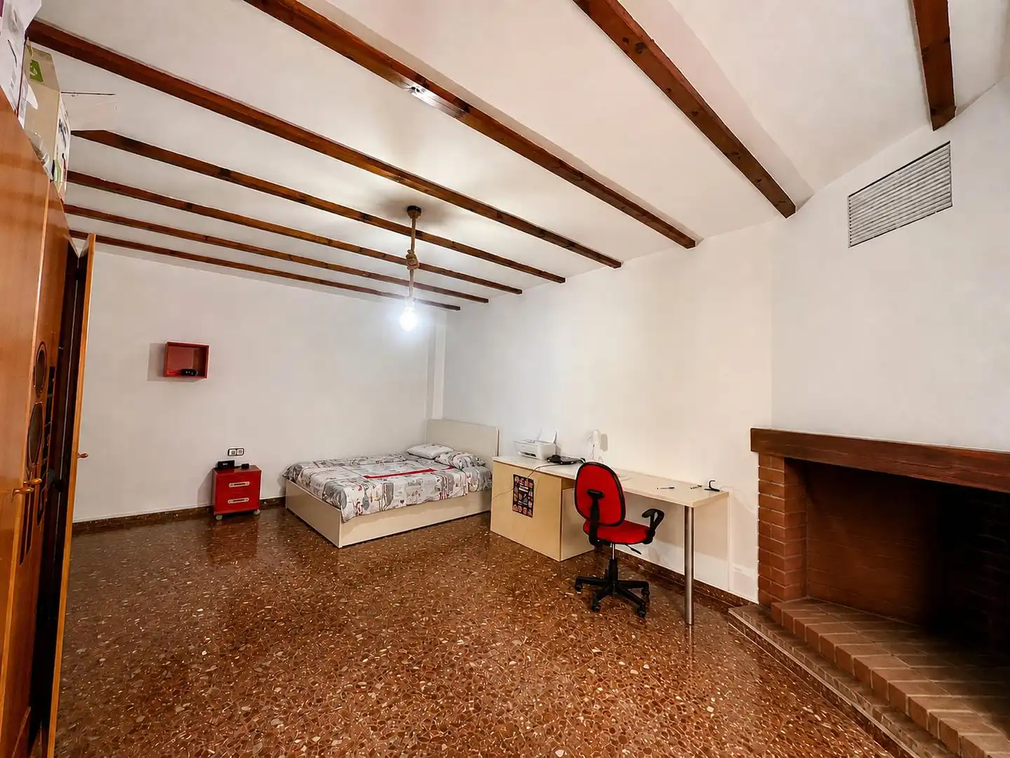 Bedroom of Houses for sale in Aldaia, Valencia
