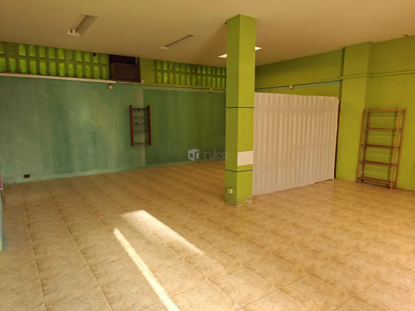 Business premises to rent in Calle PLAZAOLA, imagen 2