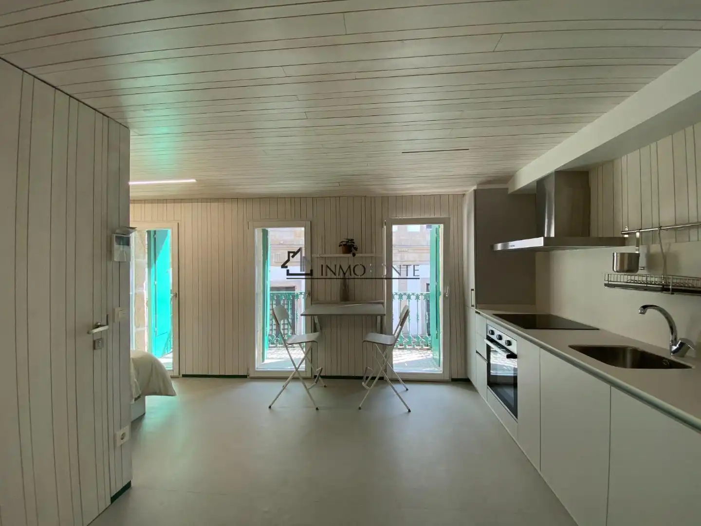 Estudio de alquiler en Pontevedra Capital , Pontevedra